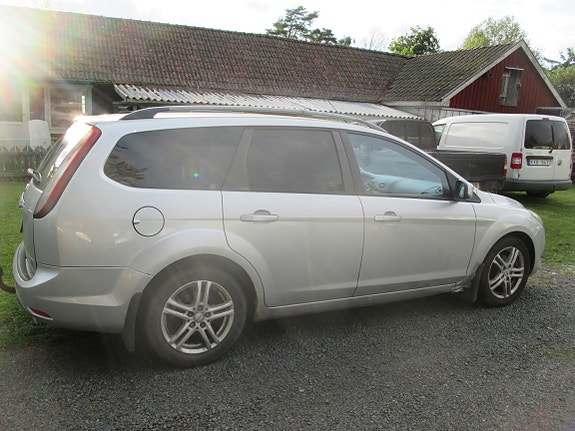 Ford Focus 3 of 5