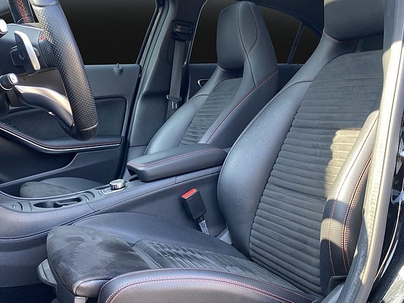 Mercedes-Benz A200 7 of 14