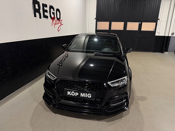 Audi S3 3 of 5