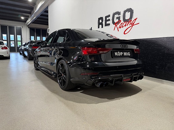 Audi S3 5 of 5
