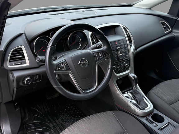 Opel Astra 13 of 15
