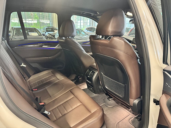 BMW X3 12 of 28