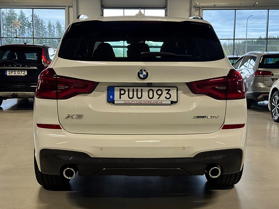 BMW X3 5 of 5