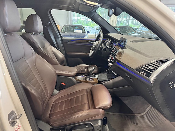 BMW X3 11 of 28