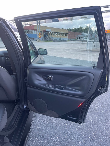 Volvo S70 16 of 23