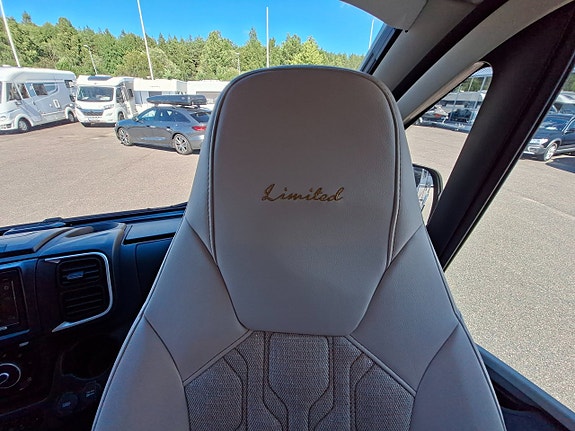 Bürstner Limited T 727 G Aut Långbädd Face/Face 27 of 27