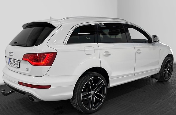 Audi Q7 26 of 26