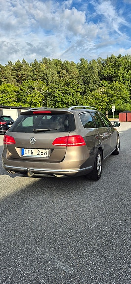 Volkswagen Passat 4 of 5