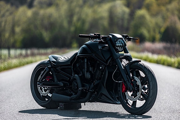 Harley-Davidson Nightrod OPM 300 Custom V-Rod 8 of 12