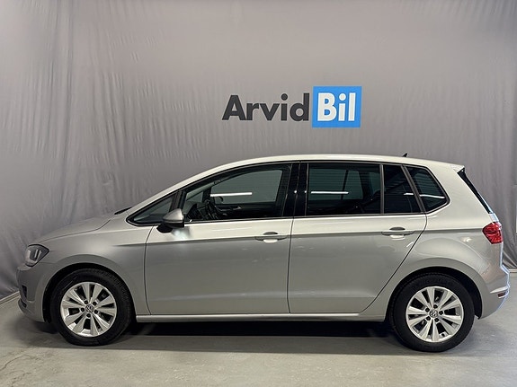 Volkswagen Golf Sportsvan 6 of 15