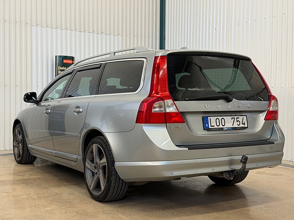 Volvo V70 5 of 18