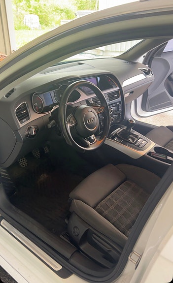 Audi A4 5 of 5