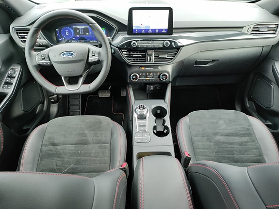 Ford Kuga 7 of 13