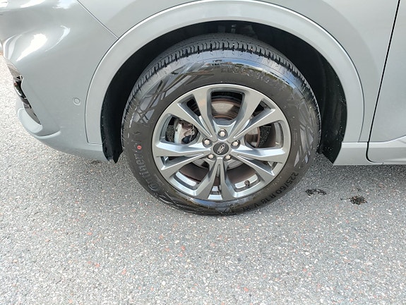 Ford Kuga 6 of 13