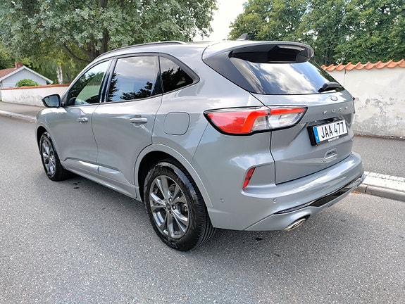 Ford Kuga 3 of 5