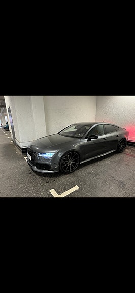Audi A7 2 of 5