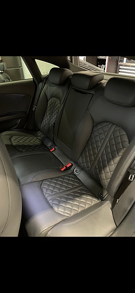 Audi A7 4 of 5