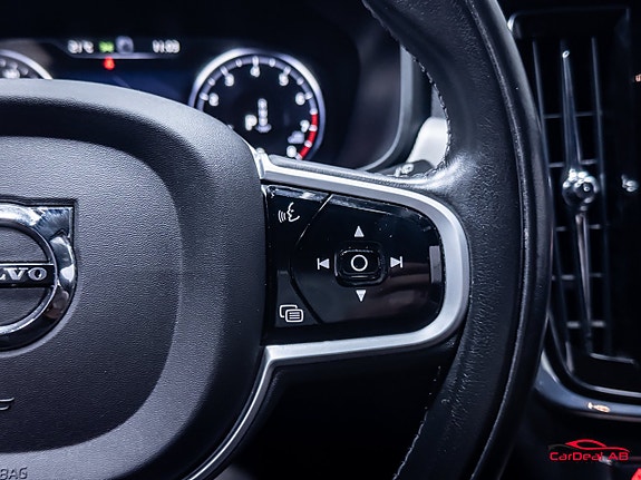 Volvo V90 25 of 30