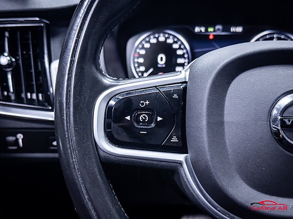 Volvo V90 24 of 30