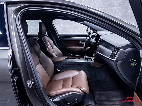 Volvo V90 15 of 30