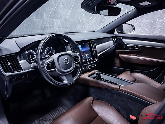Volvo V90 11 of 30