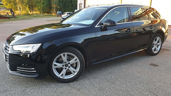 Audi A4 4 of 5