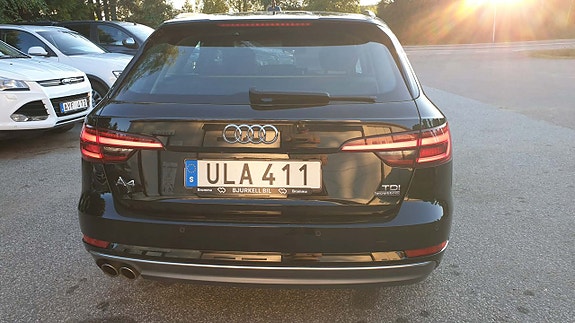 Audi A4 10 of 20