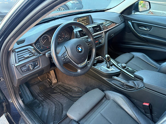 BMW 320d 6 of 12