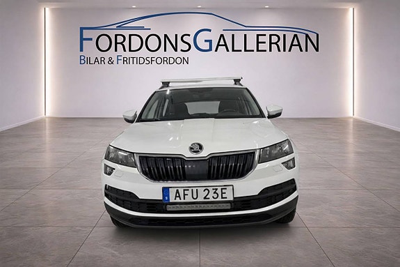Skoda Karoq 2 of 5