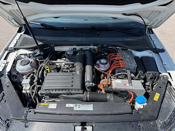 Volkswagen Passat 8 of 8