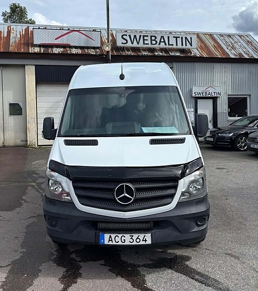 Mercedes-Benz Sprinter 316 2 of 5