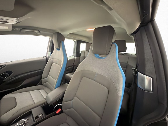 BMW i3 10 of 30