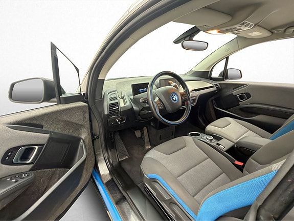 BMW i3 9 of 30