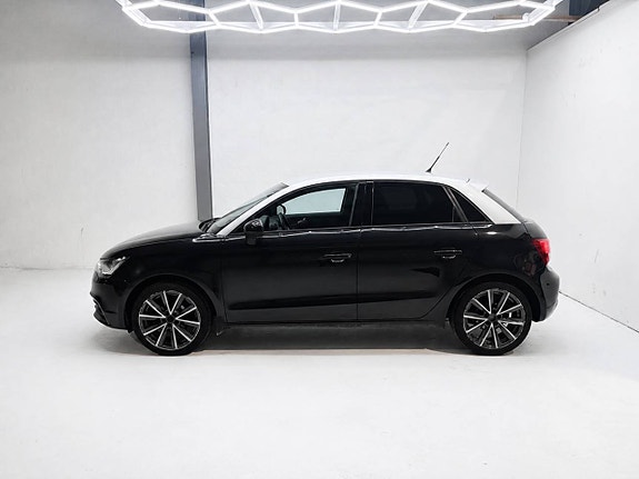 Audi A1 2 of 9