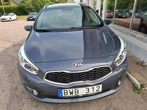 Kia Ceed 3 of 5