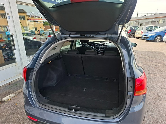 Kia Ceed 7 of 11