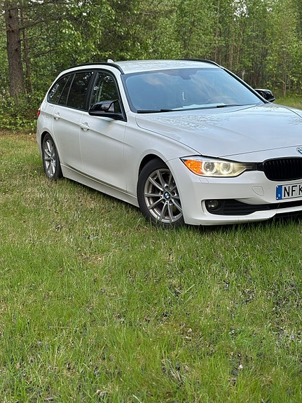 BMW 320d 17 of 18