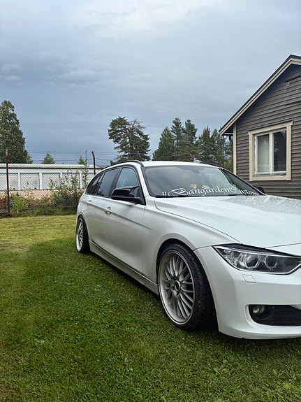BMW 320d 5 of 18