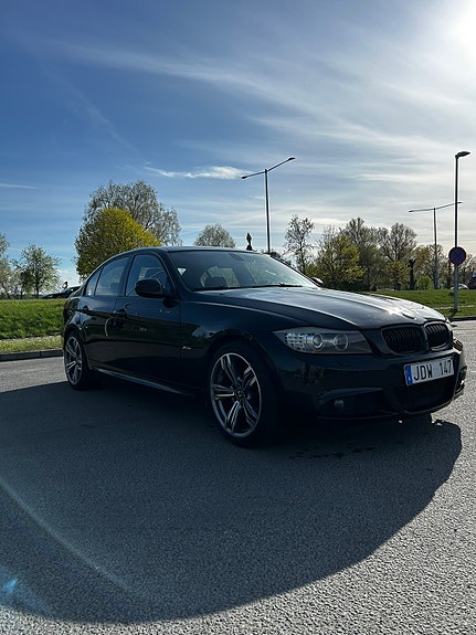 BMW 325i 5 of 5