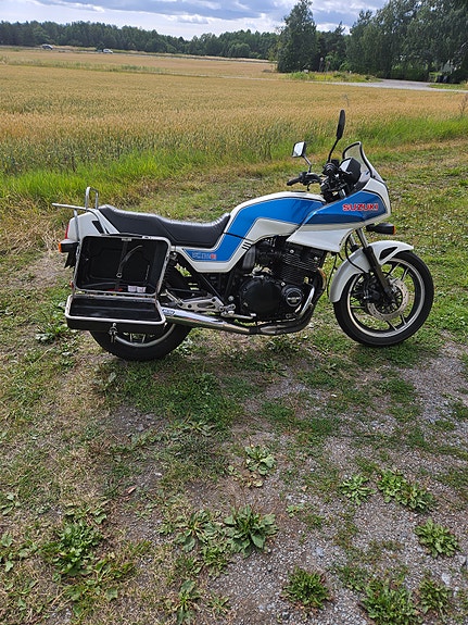 Suzuki GSX 1100 ES 3 of 10
