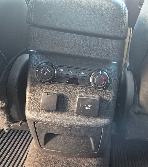 Ford Explorer 16 of 20