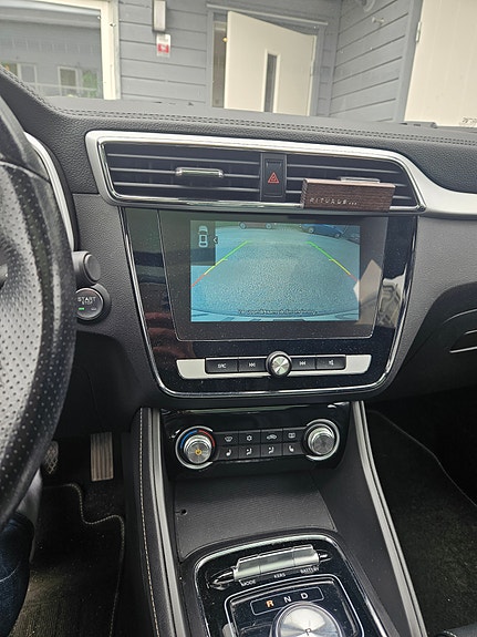 MG ZS EV 5 of 6