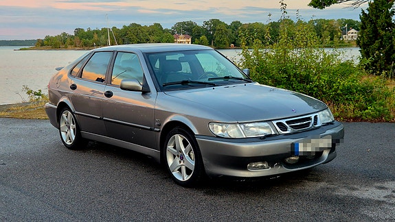 Saab 9-3 2 of 5