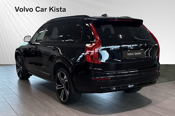 Volvo XC90 4 of 5