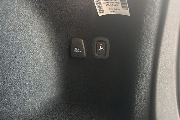 Volvo V60 13 of 19