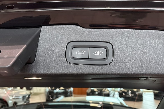 Volvo V60 14 of 19