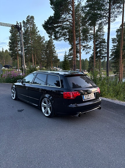 Audi A4 4 of 5