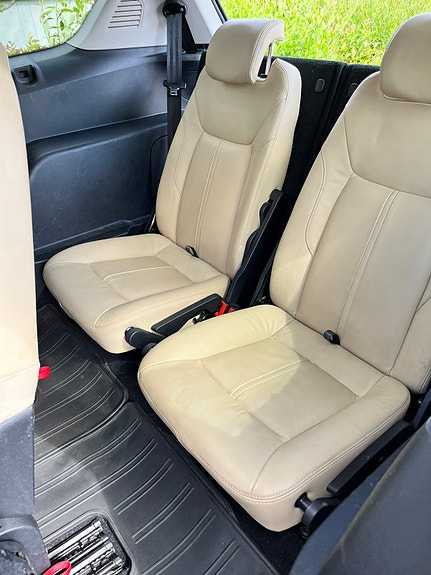 Ford S-MAX 4 of 5