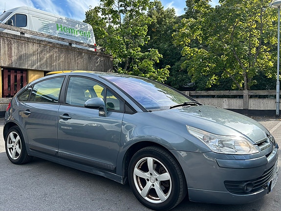 Citroen C4 6 of 9