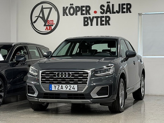 Audi Q2 2 of 5